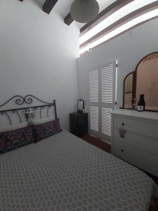 Small Room In Sants With Huge Terrace Барселона Екстер'єр фото